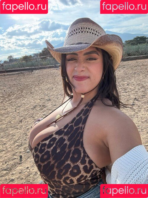 baelib Onlyfans Photo Gallery 