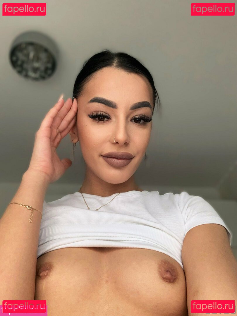 Medeea_Larisa Nude Onlyfans Photo 21