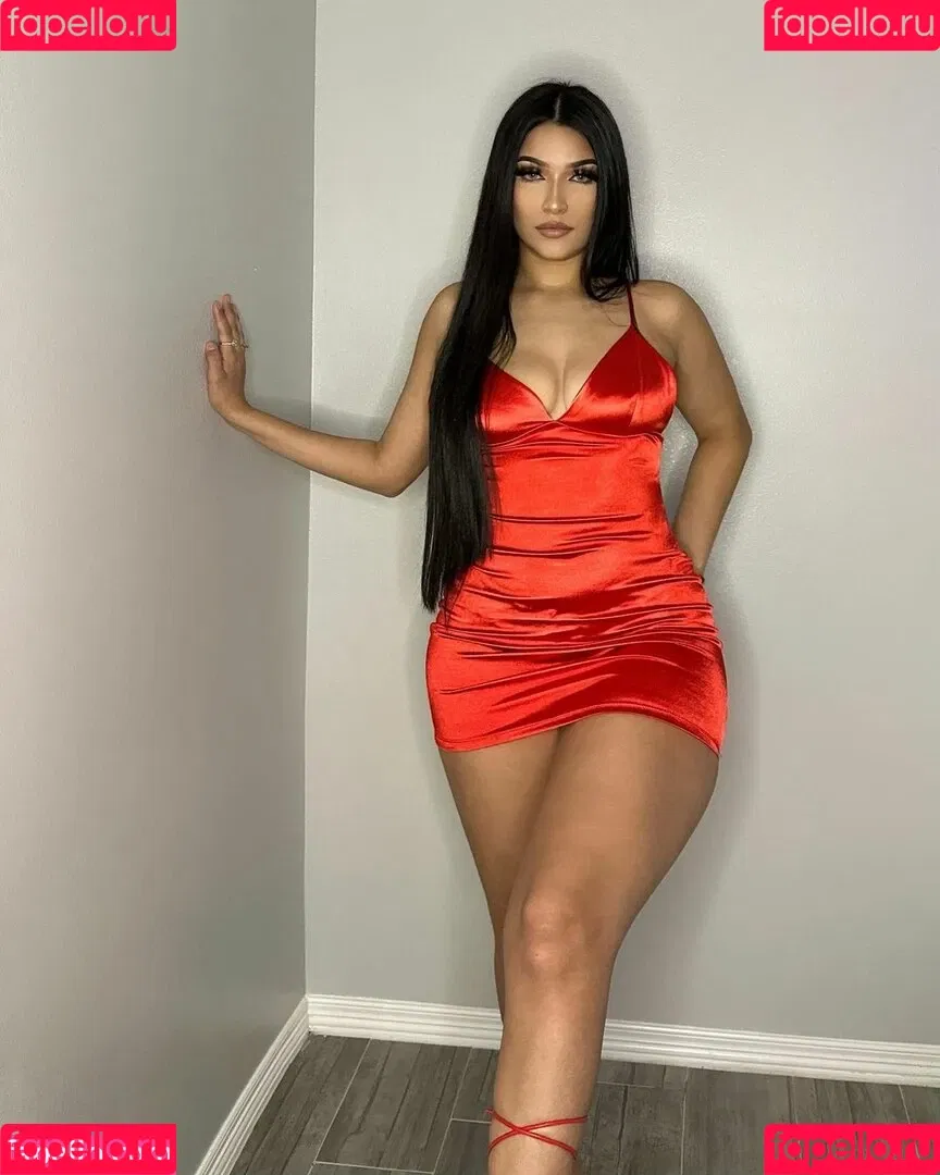 Lorena Rodriguez Onlyfans Photo Gallery 