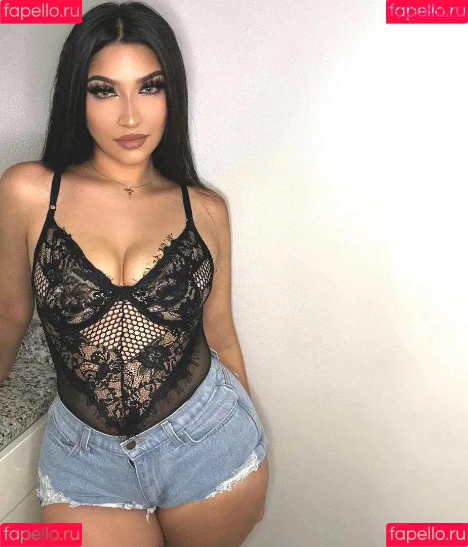 Lorena Rodriguez Onlyfans Photo Gallery 