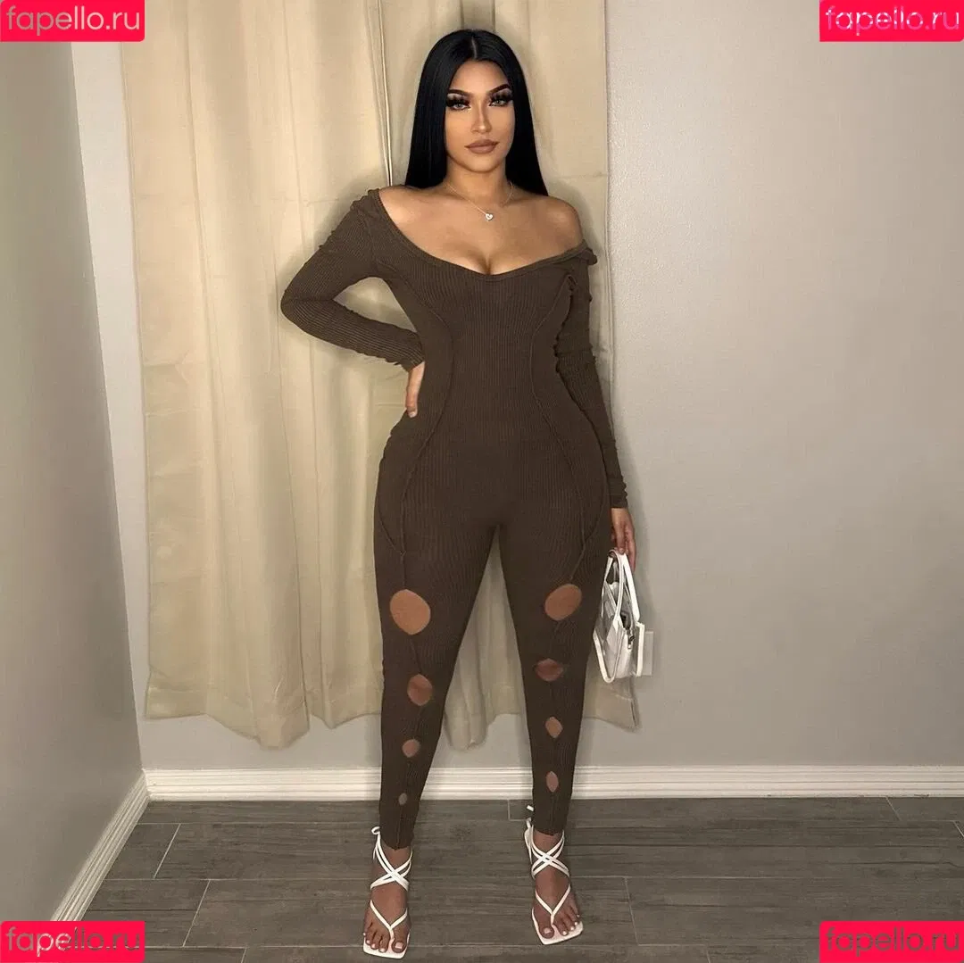 Lorena Rodriguez Onlyfans Photo Gallery 