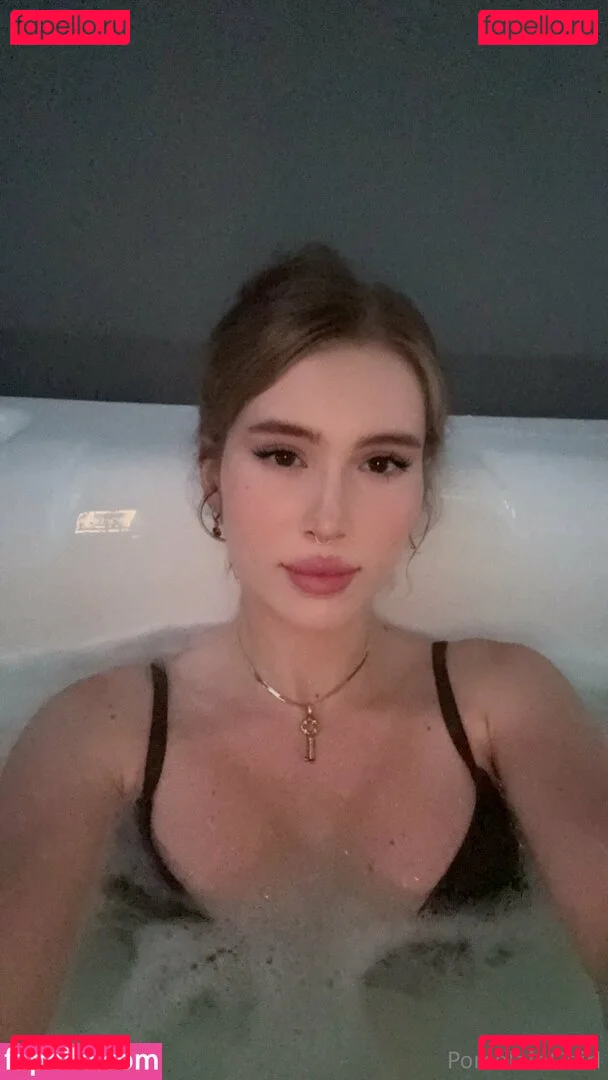 porcelaingoirl Onlyfans Photo Gallery 