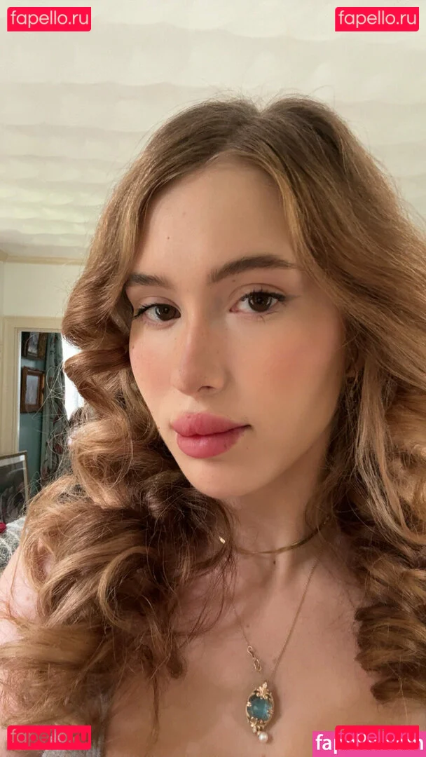 porcelaingoirl Onlyfans Photo Gallery 