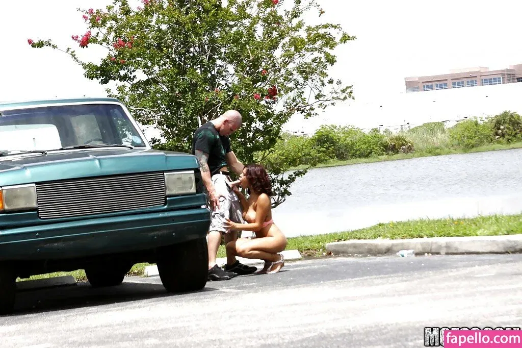 oohsosavvy Onlyfans Photo Gallery 