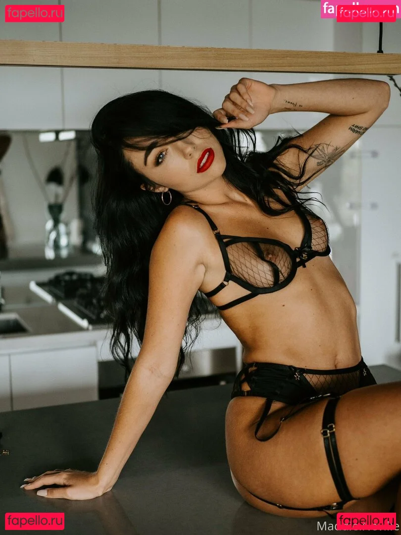 maddieneville Onlyfans Photo Gallery 