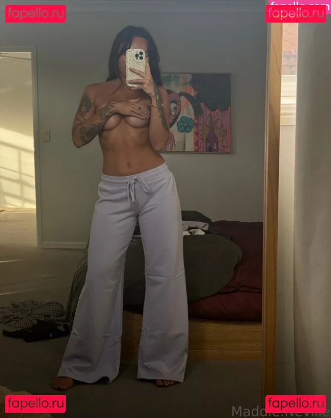 maddieneville Onlyfans Photo Gallery 