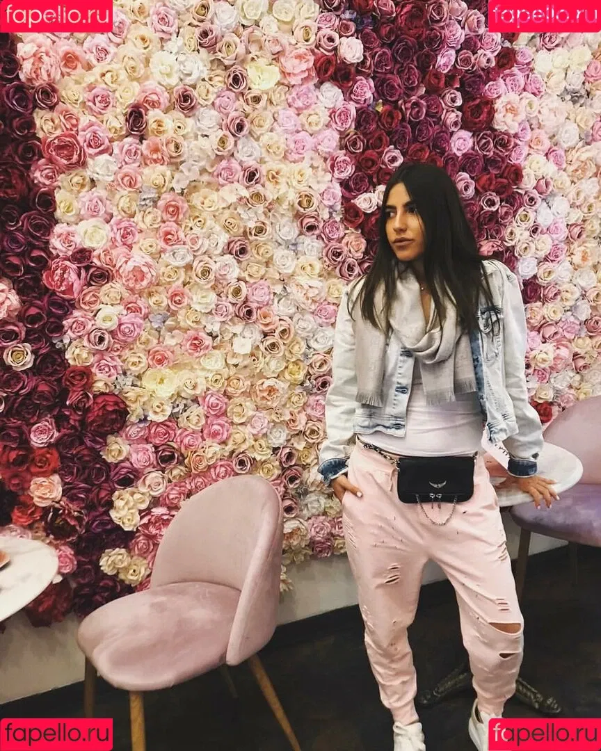 Meshi Malka Onlyfans Photo Gallery 