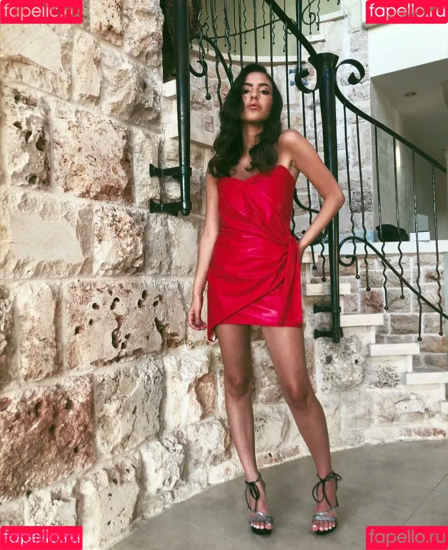 Meshi Malka Onlyfans Photo Gallery 