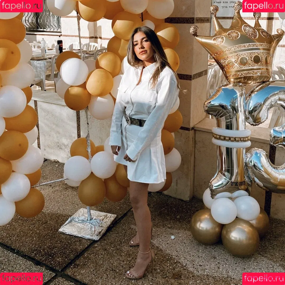 Meshi Malka Onlyfans Photo Gallery 