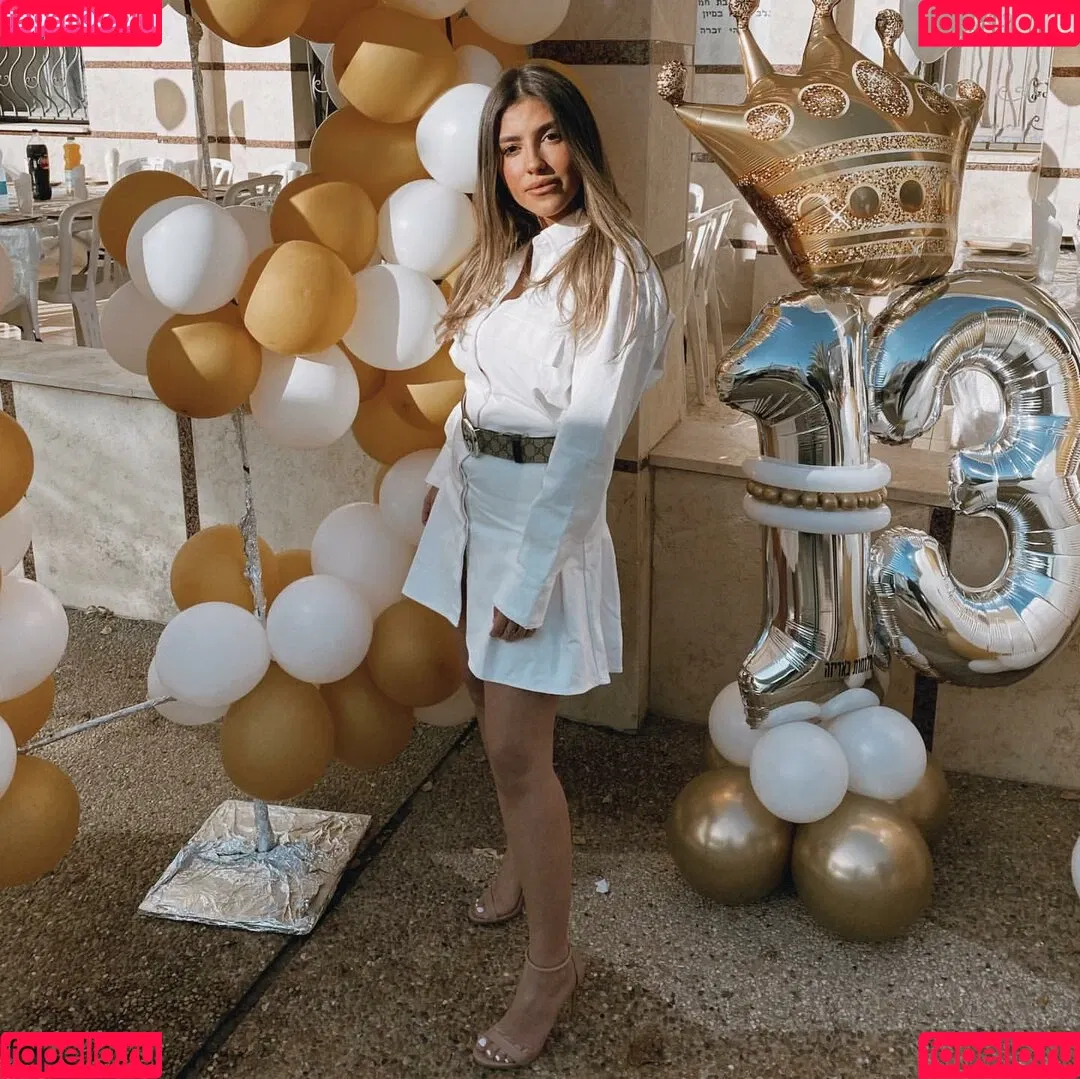 Meshi Malka Onlyfans Photo Gallery 