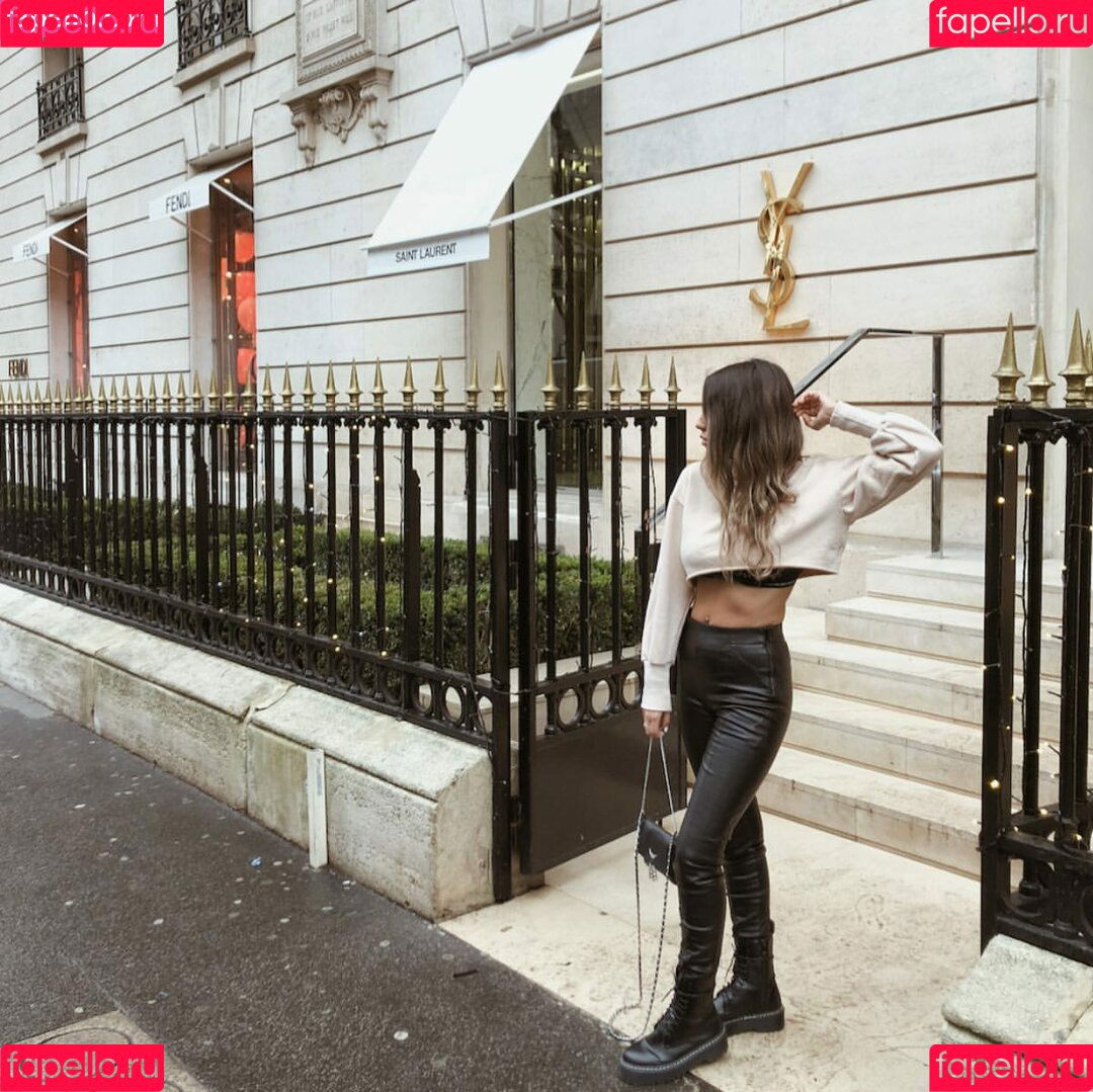 Meshi Malka Onlyfans Photo Gallery 