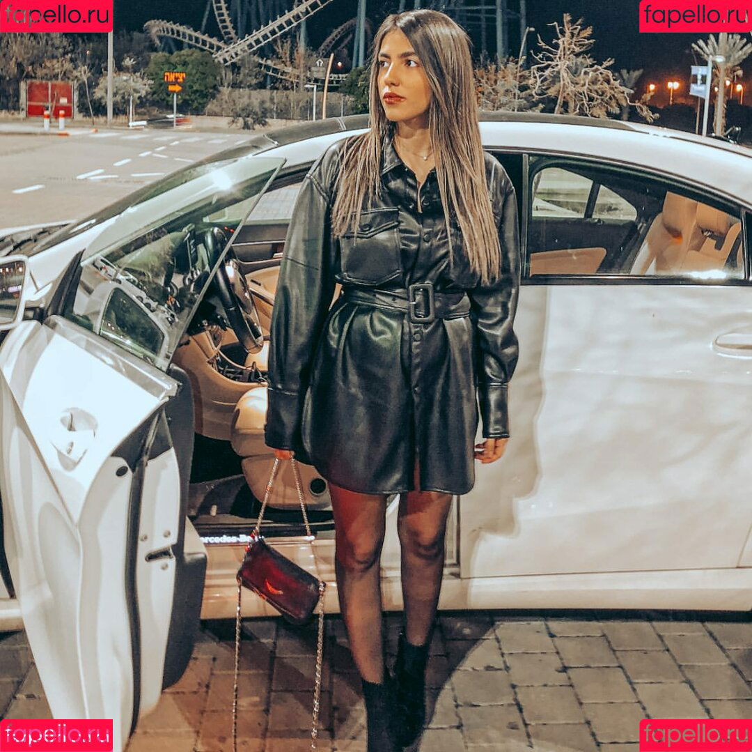 Meshi Malka Onlyfans Photo Gallery 