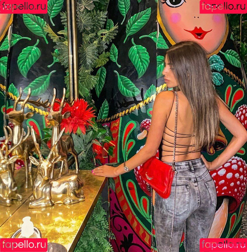 Meshi Malka Onlyfans Photo Gallery 