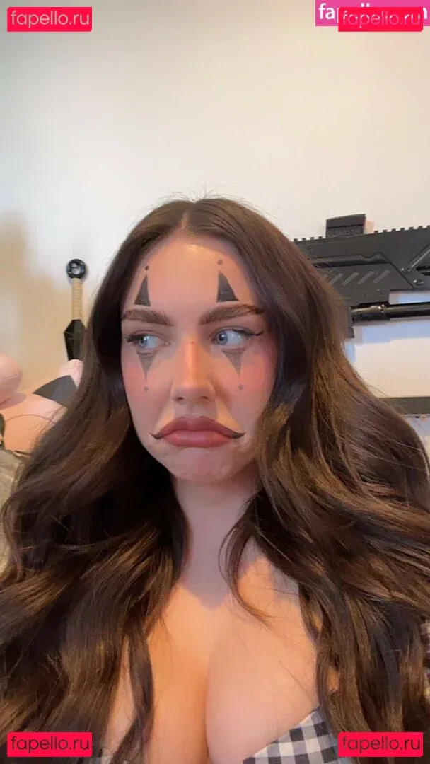 Paladinamber Onlyfans Photo Gallery 