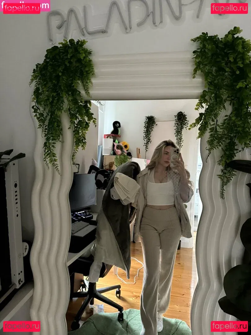 Paladinamber Onlyfans Photo Gallery 