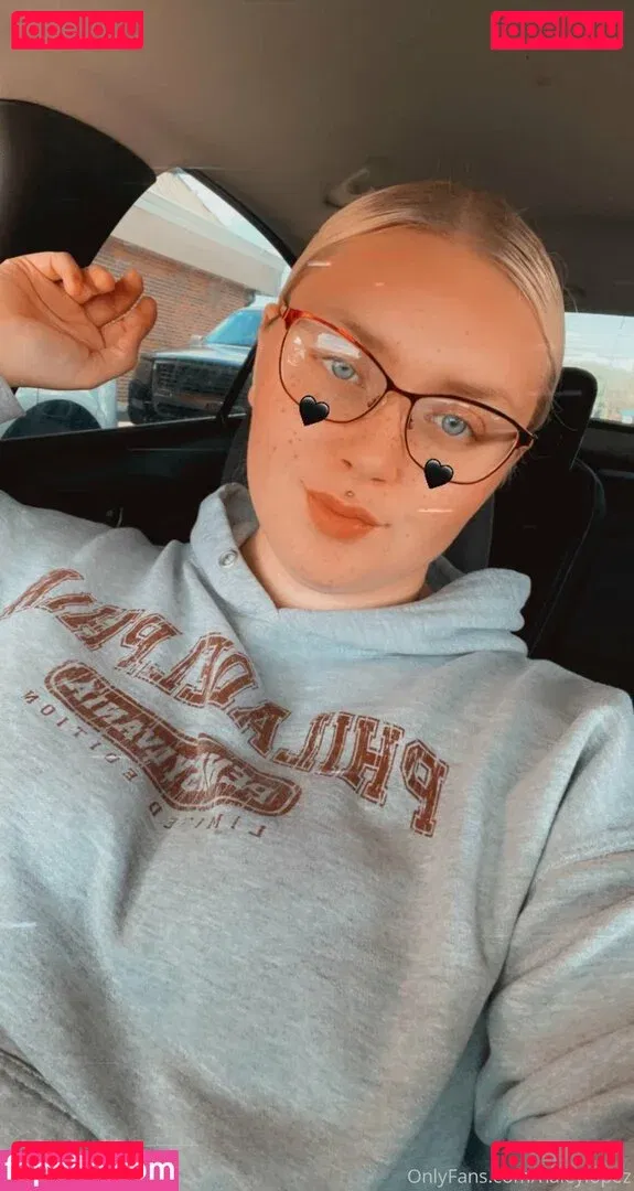 haleylopez Onlyfans Photo Gallery 