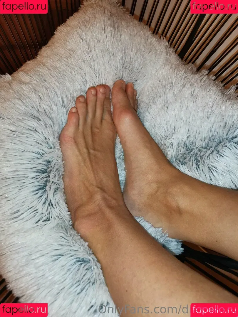 dmndfeet Onlyfans Photo Gallery 