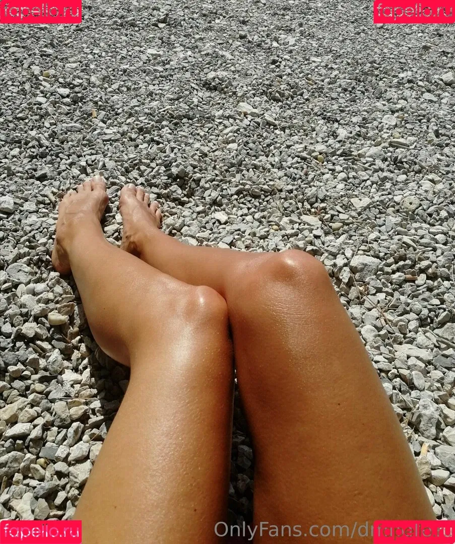 dmndfeet Onlyfans Photo Gallery 