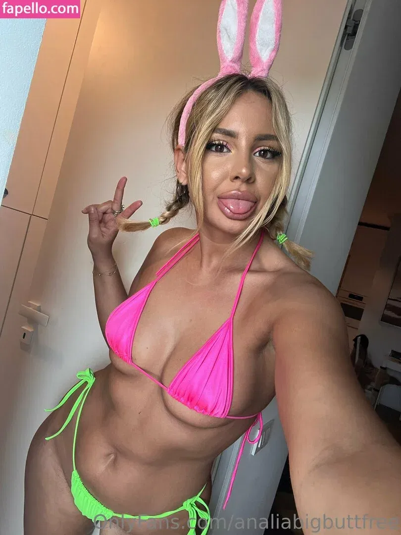 analiabigbuttfree Onlyfans Photo Gallery 