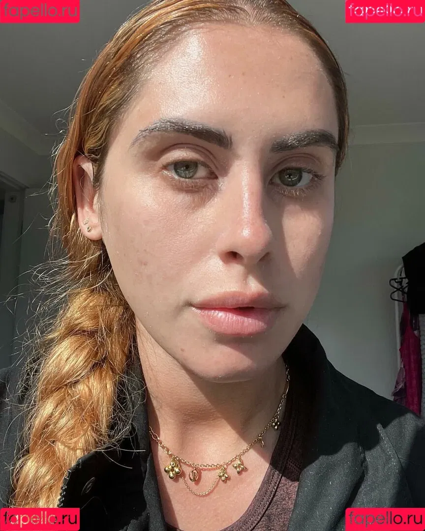 Ariella Nyssa Onlyfans Photo Gallery 