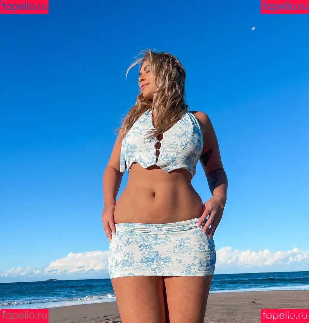 Ariella Nyssa Onlyfans Photo Gallery 