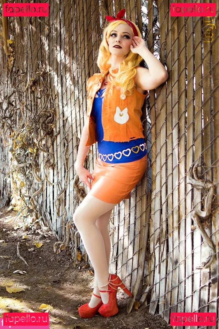 Khainsaw Onlyfans Photo Gallery 