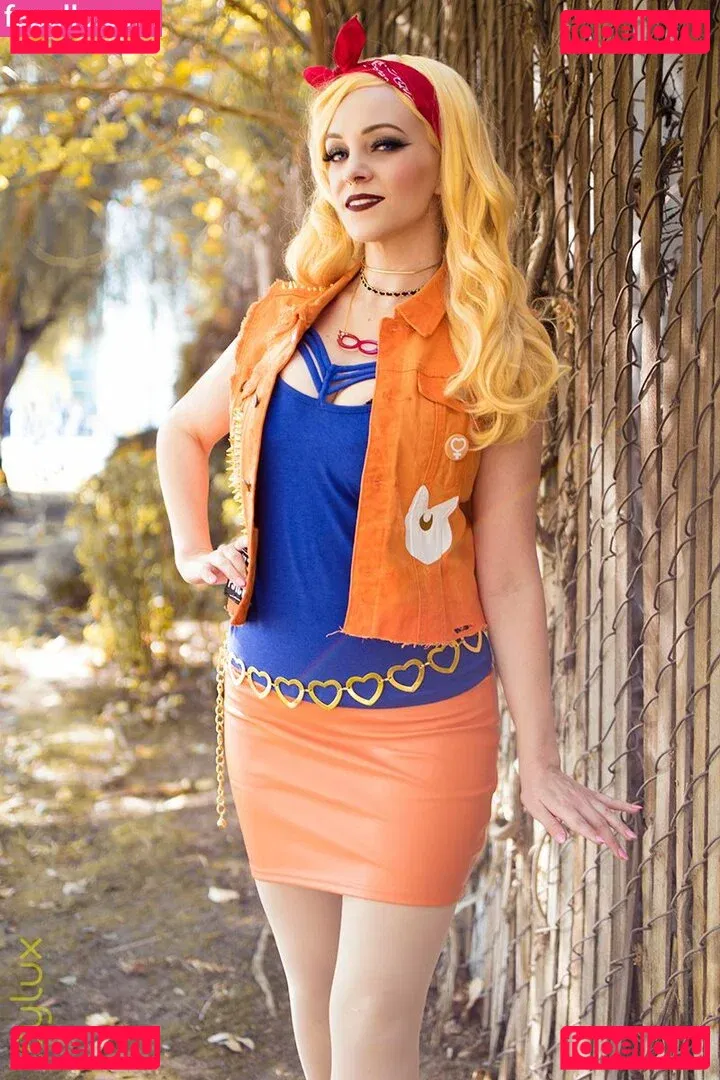 Khainsaw Onlyfans Photo Gallery 