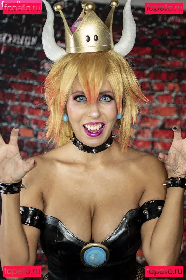 Khainsaw Onlyfans Photo Gallery 