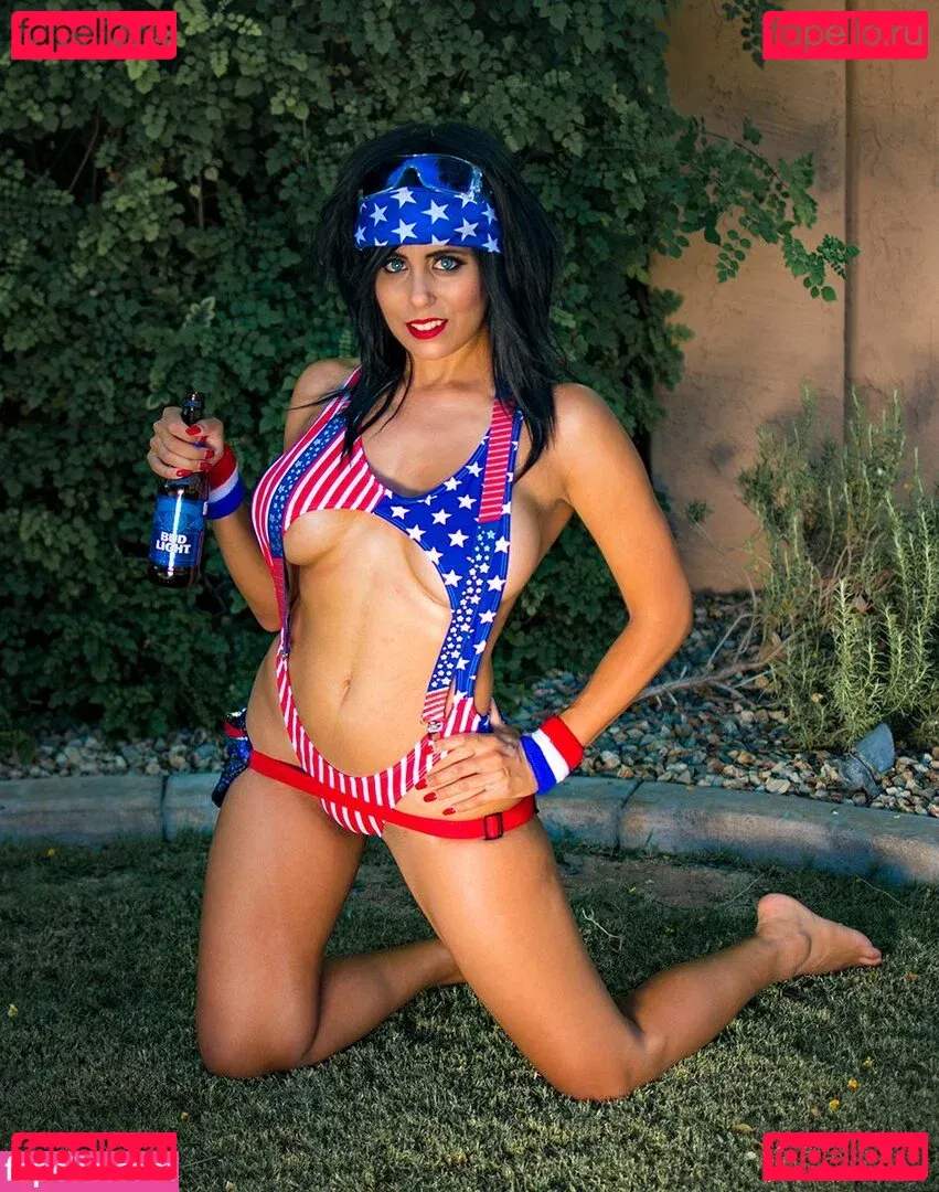 Khainsaw Onlyfans Photo Gallery 