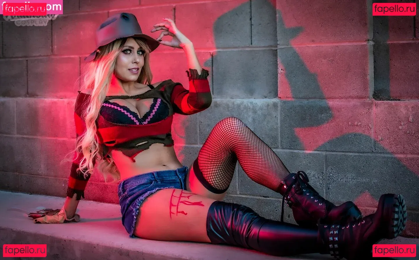 Khainsaw Onlyfans Photo Gallery 