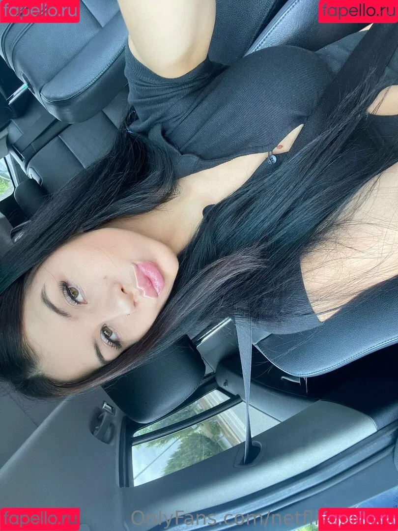 lizzysnyder18 Onlyfans Photo Gallery 