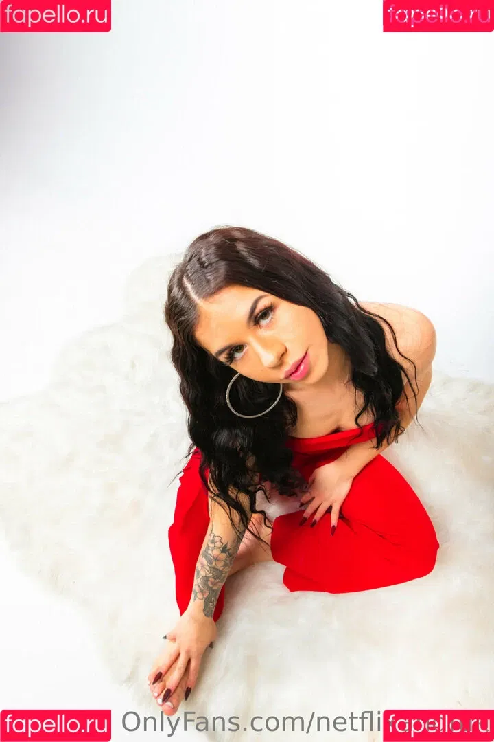 lizzysnyder18 Onlyfans Photo Gallery 