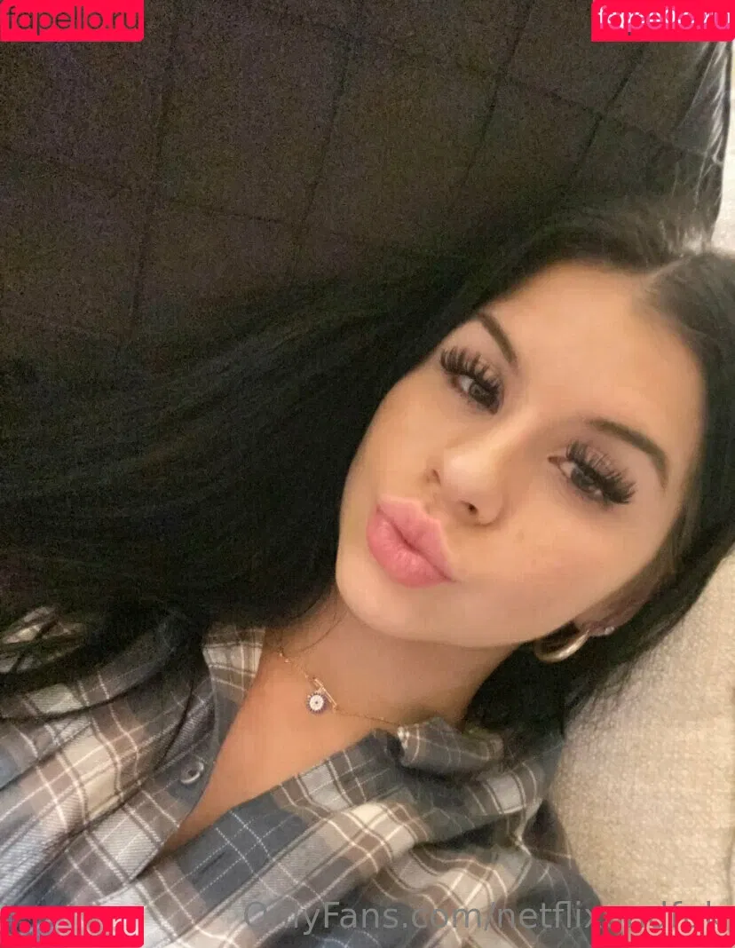 lizzysnyder18 Onlyfans Photo Gallery 