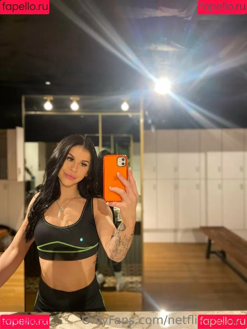lizzysnyder18 Onlyfans Photo Gallery 