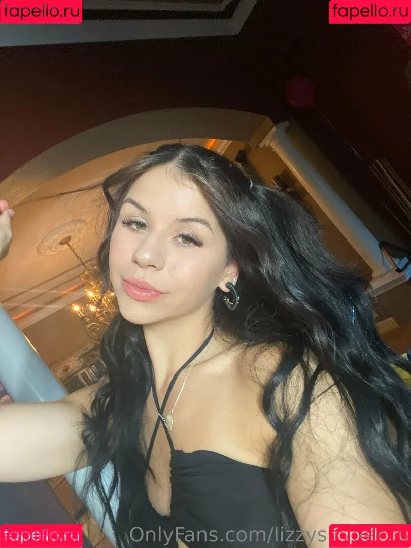 lizzysnyder18 Onlyfans Photo Gallery 