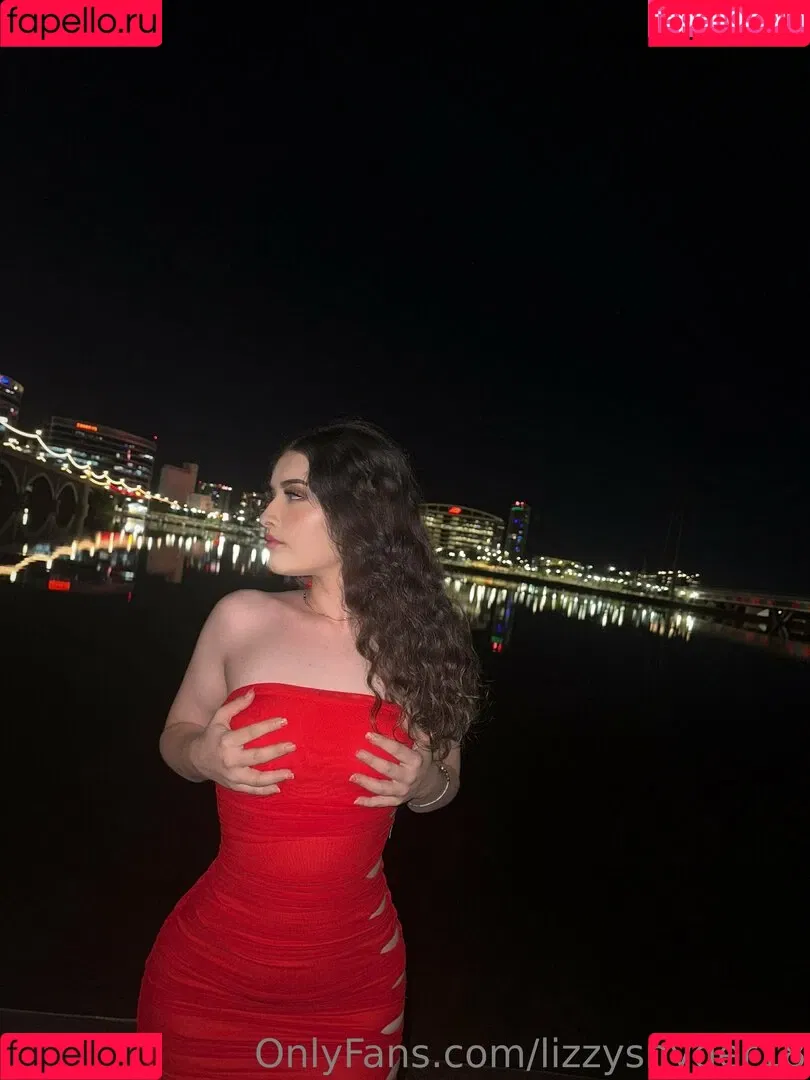 lizzysnyder18 Onlyfans Photo Gallery 