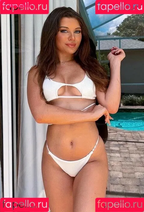 Teddi Mansueto Onlyfans Photo Gallery 
