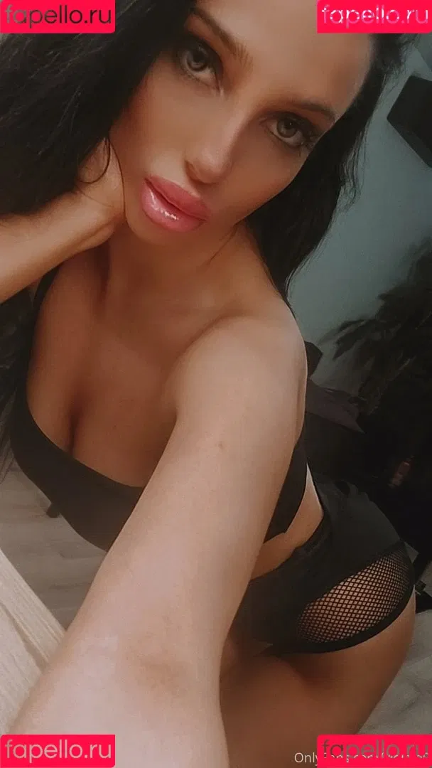 Violeta Cvetanova Onlyfans Photo Gallery 