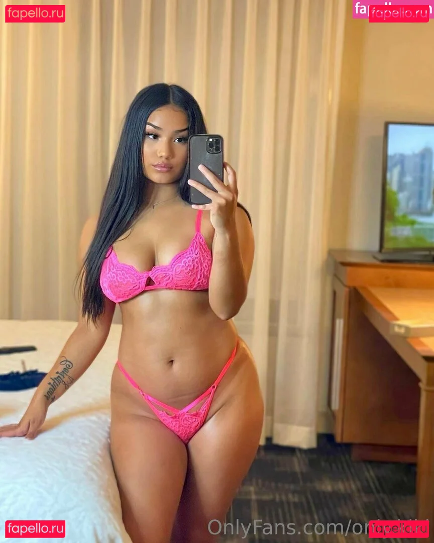 Only.Kiki Onlyfans Photo Gallery 