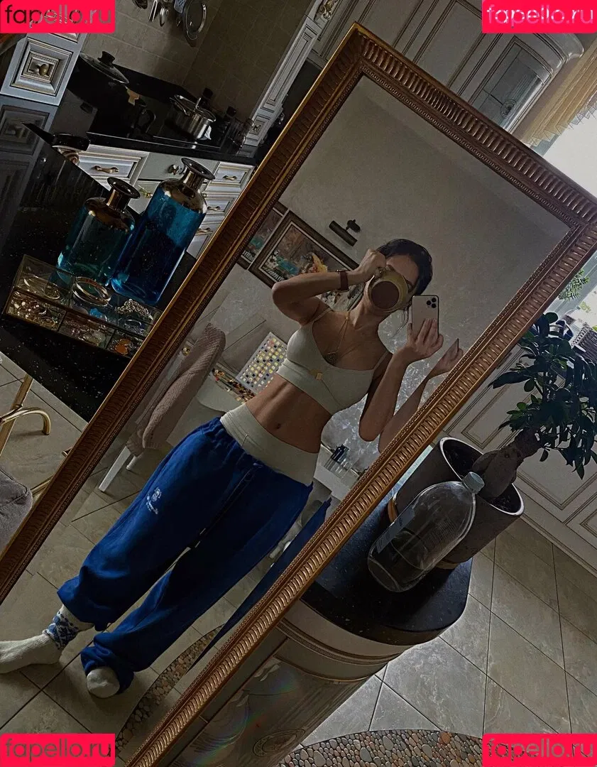 Miratwitch Onlyfans Photo Gallery 