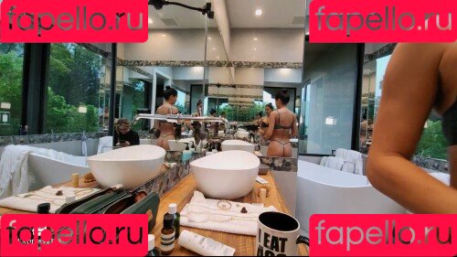 Miratwitch Onlyfans Photo Gallery 