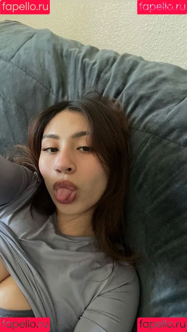 kimmyroxana Onlyfans Photo Gallery 