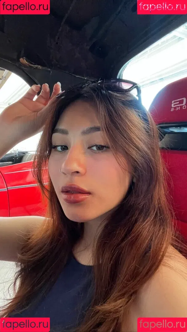 kimmyroxana Onlyfans Photo Gallery 