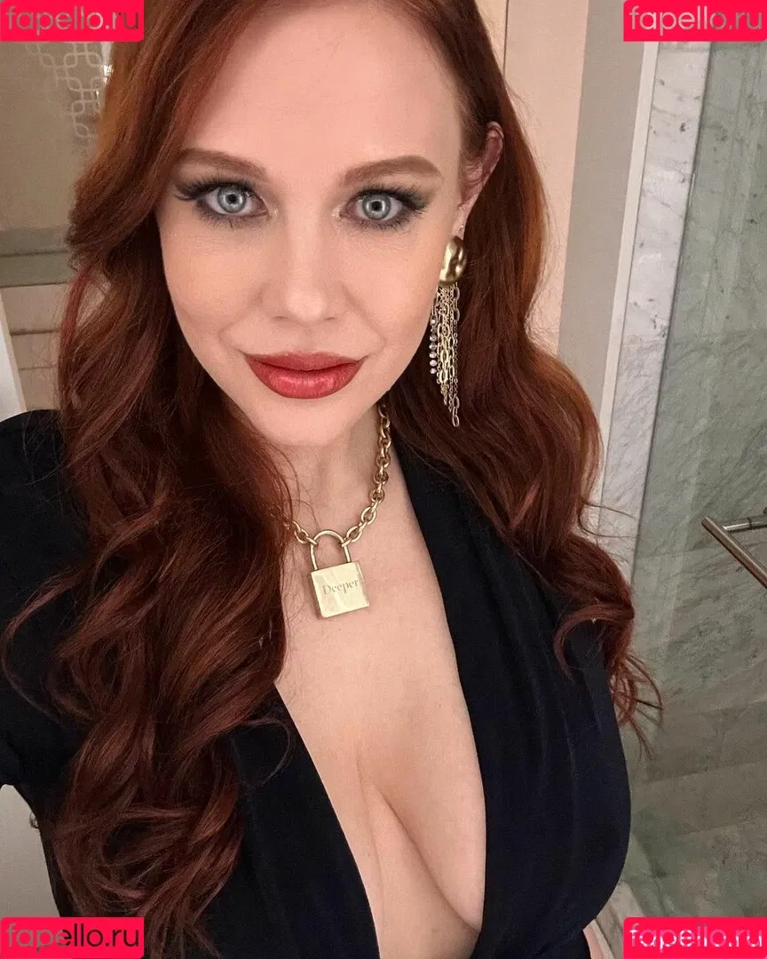 Maitland Ward Onlyfans Photo Gallery 
