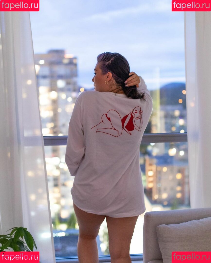 Maxine Lucille Onlyfans Photo Gallery 