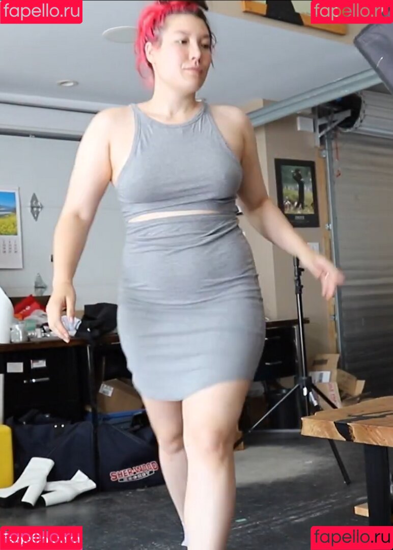 Maxine Lucille Onlyfans Photo Gallery 