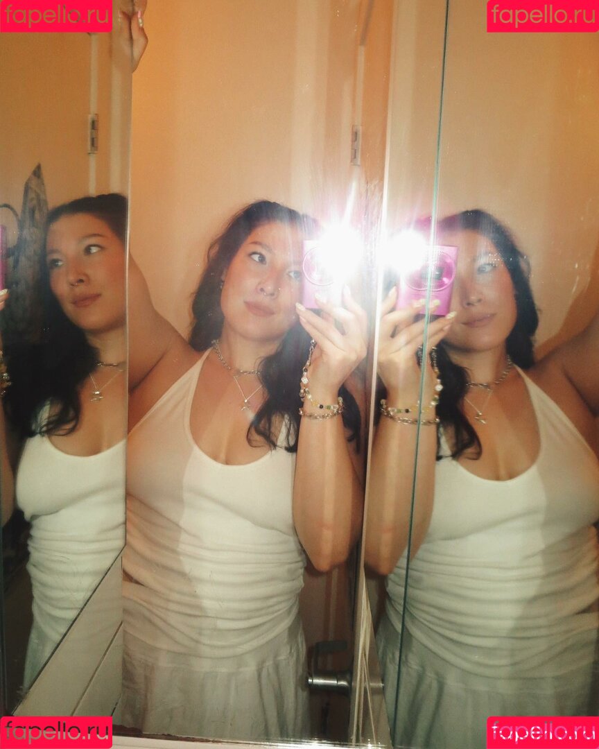 Maxine Lucille Onlyfans Photo Gallery 