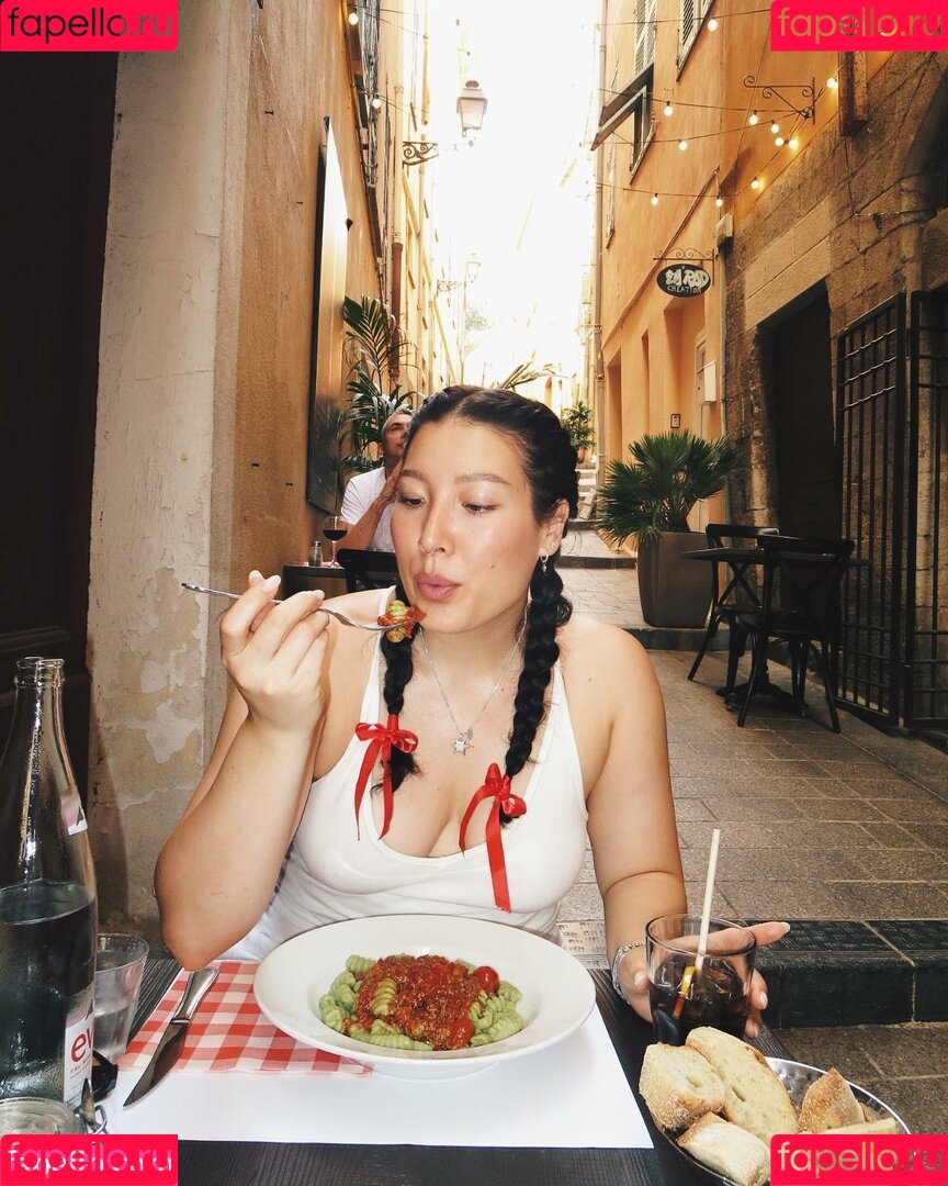 Maxine Lucille Onlyfans Photo Gallery 