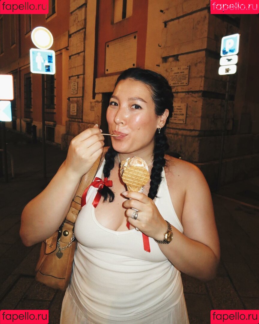 Maxine Lucille Onlyfans Photo Gallery 