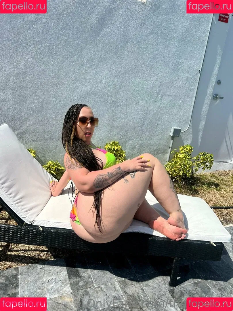 thundafans Onlyfans Photo Gallery 